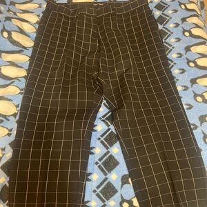Amanda & Chelsea black with white stripes size 16W women’s pants